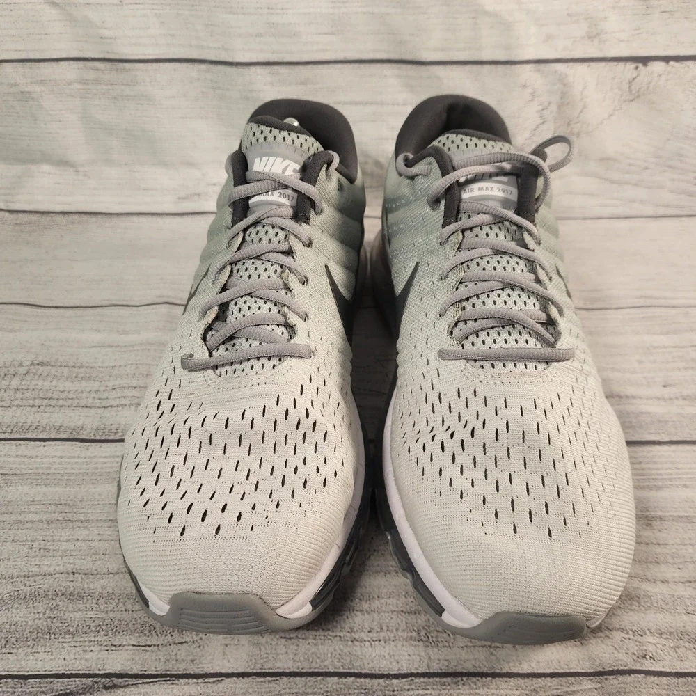 Nike Air Max 2017 Men's Size 11.5 Running Shoes Gray White Black 849559-101